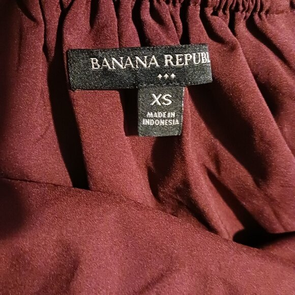 Banana Republic Deep Wine Adjustable Straps Lined Blouse Size XS Runs - Picture 9 of 12